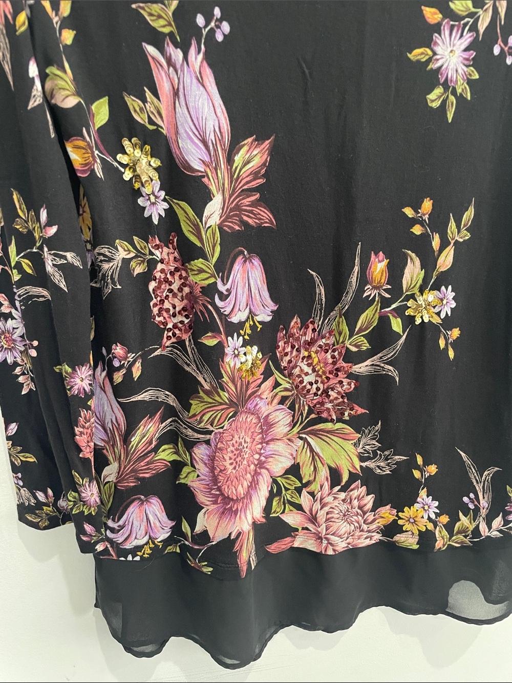 PER UNA Marks Spencer Black Pink Floral Sequin Mesh Hem Tunic Top US 8 M - Picture 10 of 14